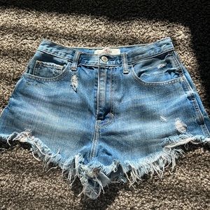 Hollister shorts size 24